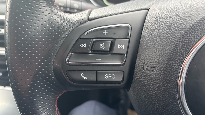 MG Hs 1.5 T-GDI Excite 5dr Petrol Hatchback